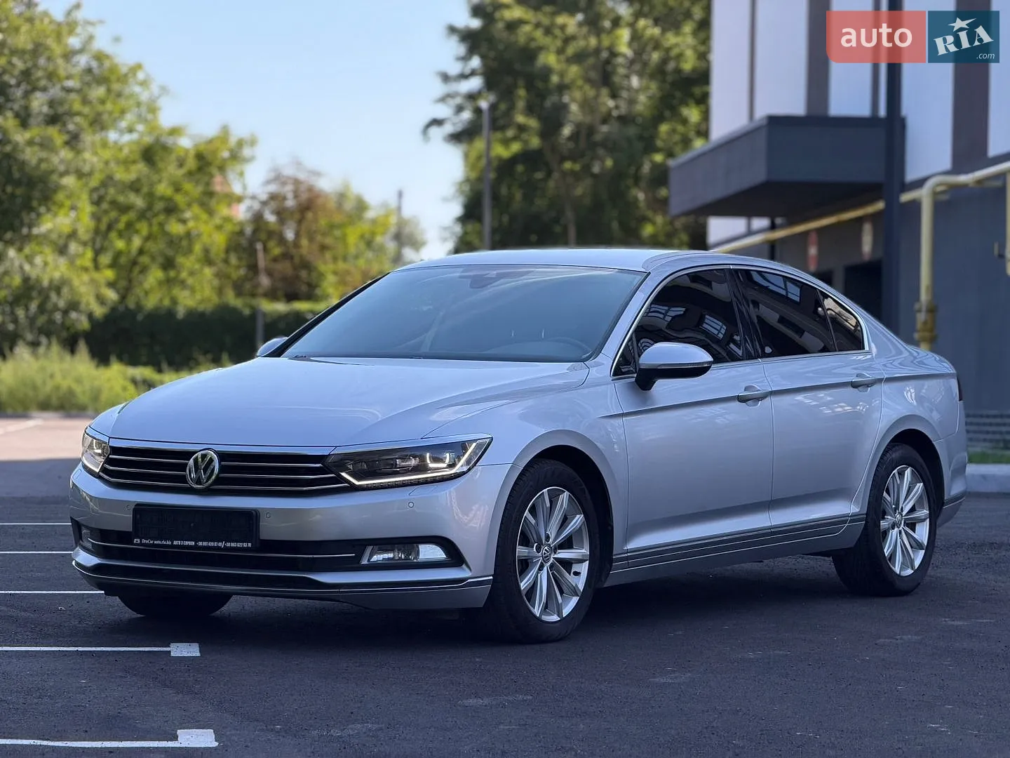 2016 Volkswagen Passat - мініатюра 14