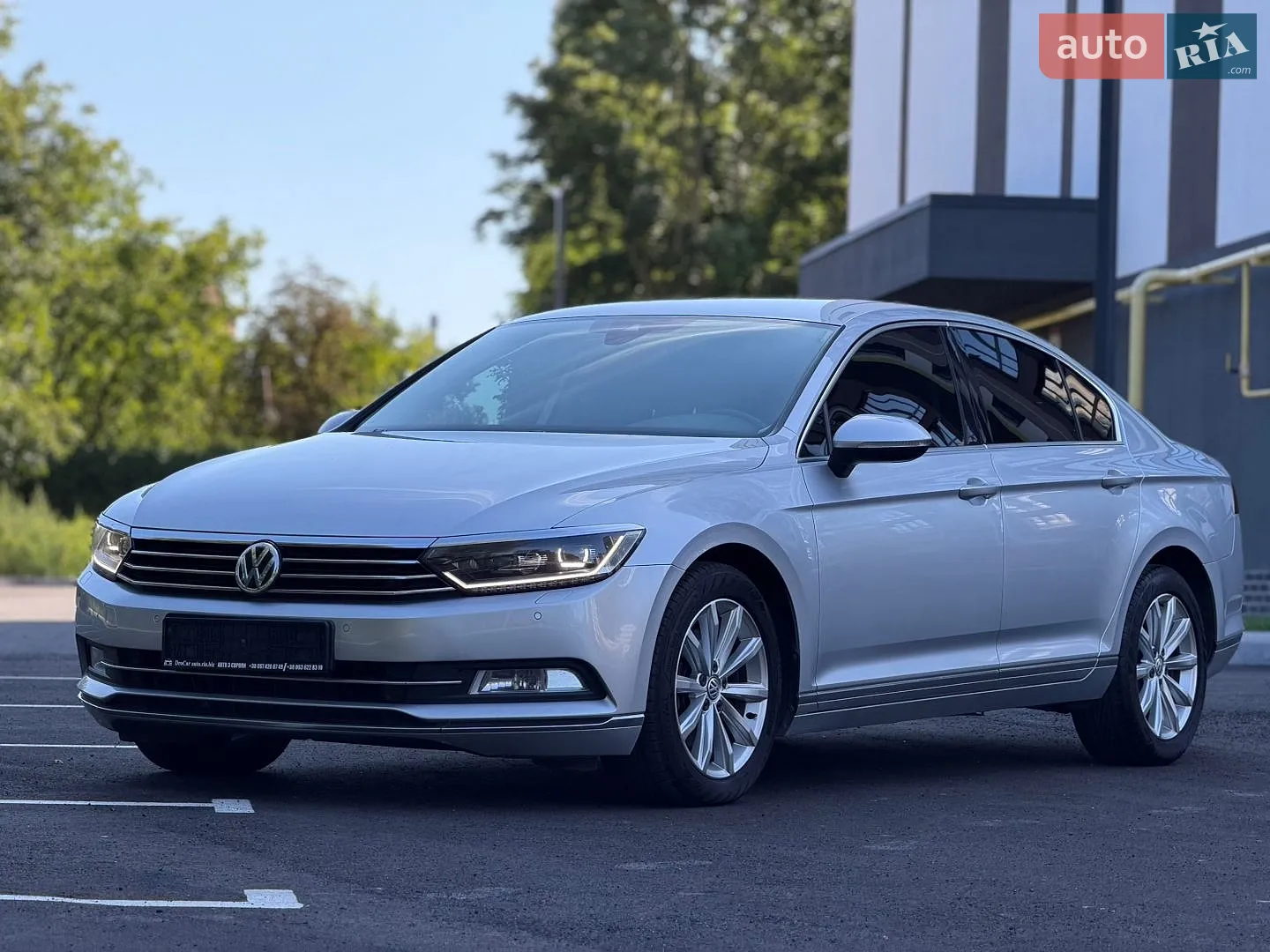 2016 Volkswagen Passat - мініатюра 15