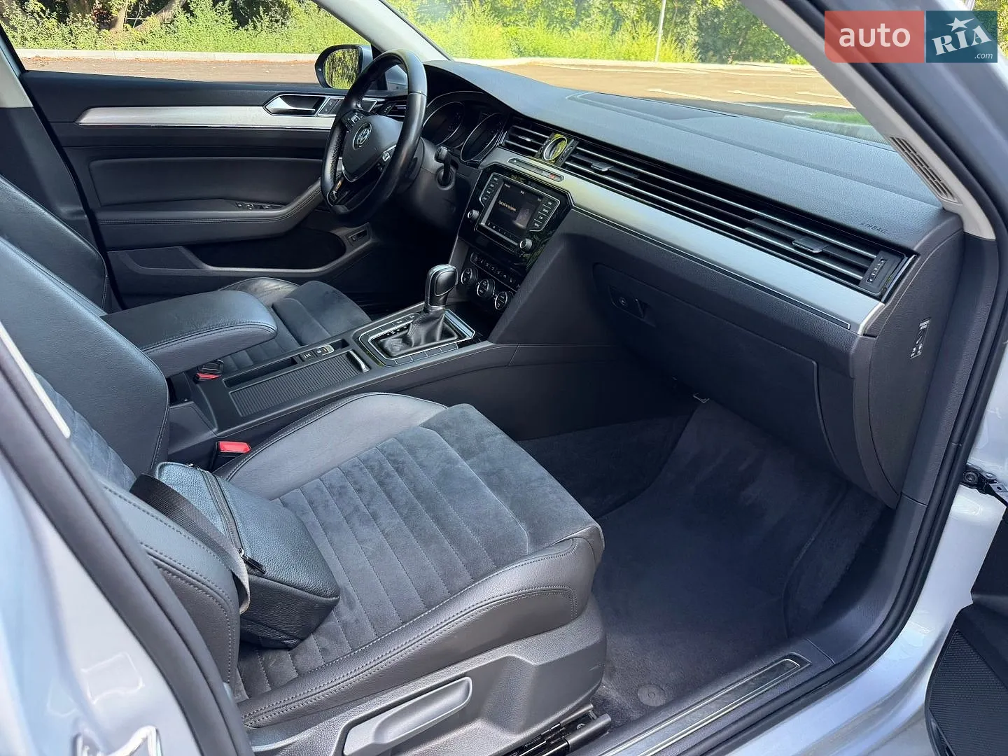2016 Volkswagen Passat - мініатюра 32