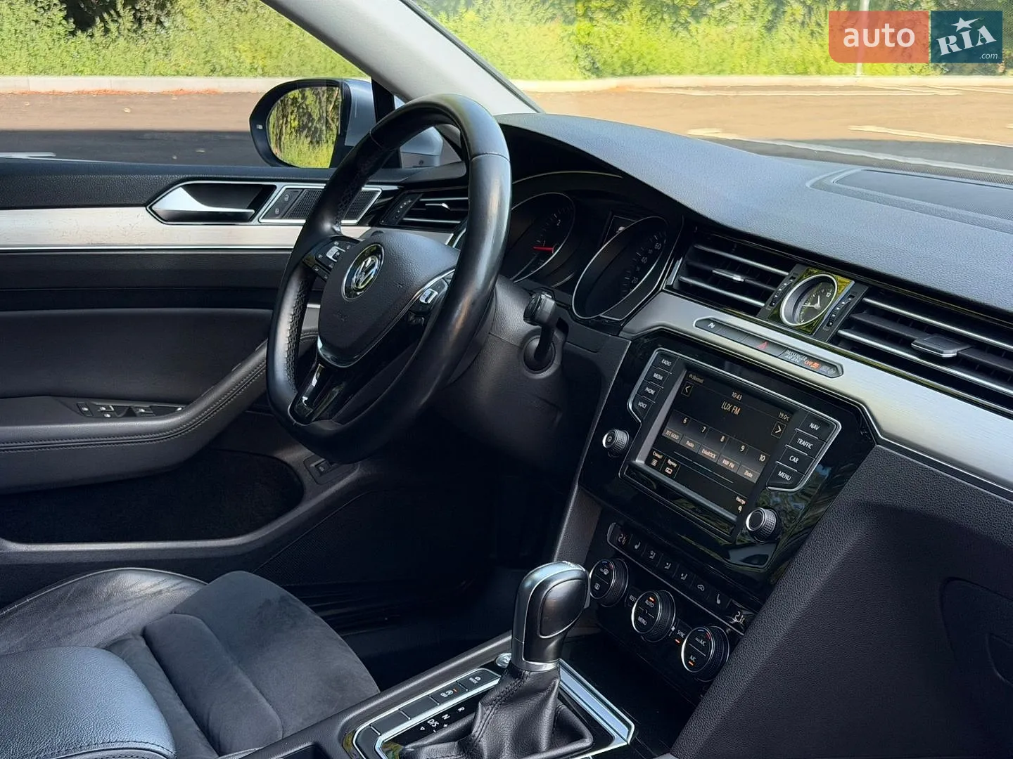 2016 Volkswagen Passat - мініатюра 33