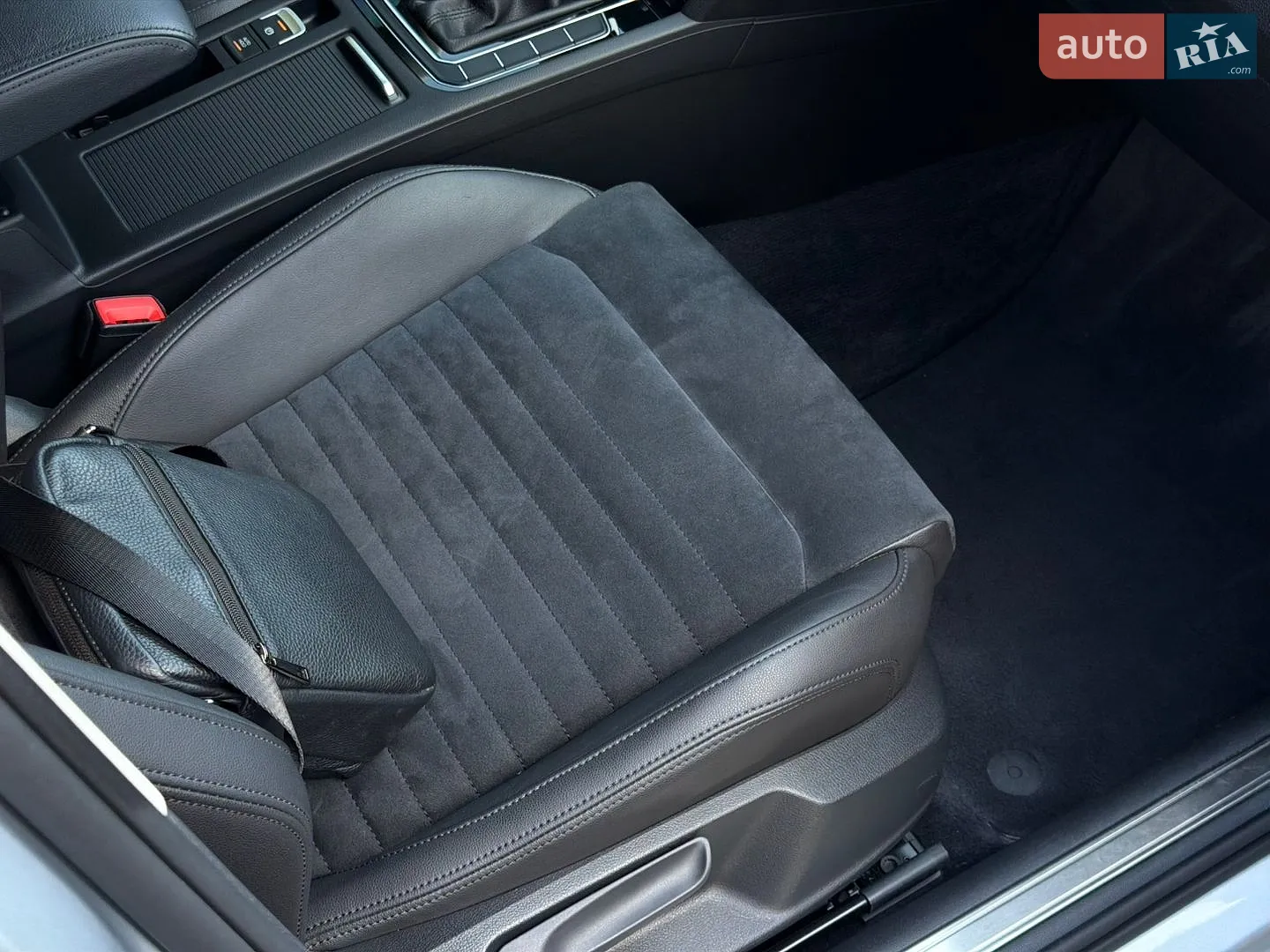 2016 Volkswagen Passat - мініатюра 37