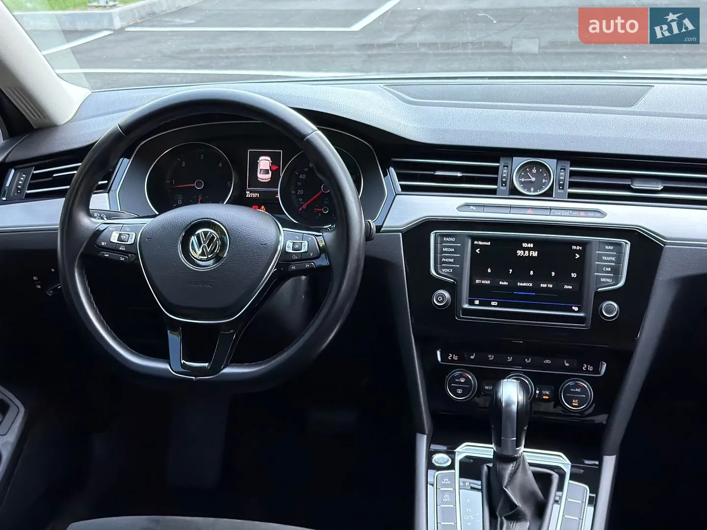 2016 Volkswagen Passat - мініатюра 40