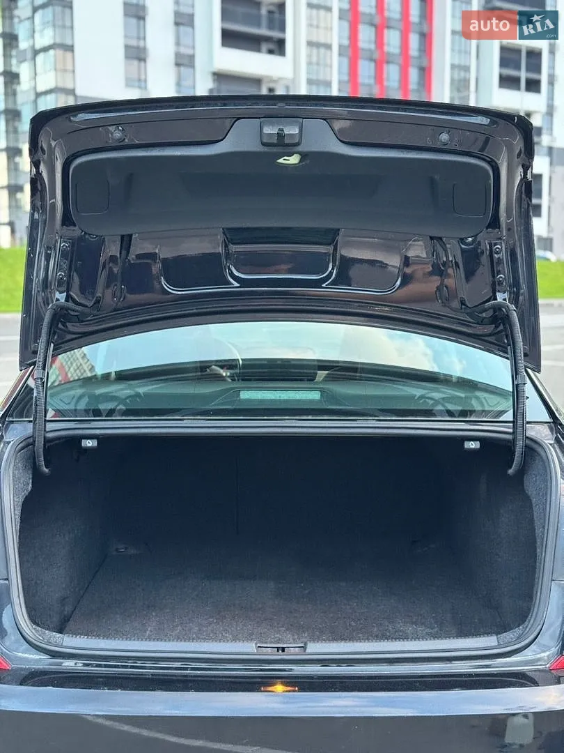 2019 Volkswagen Passat - мініатюра 39