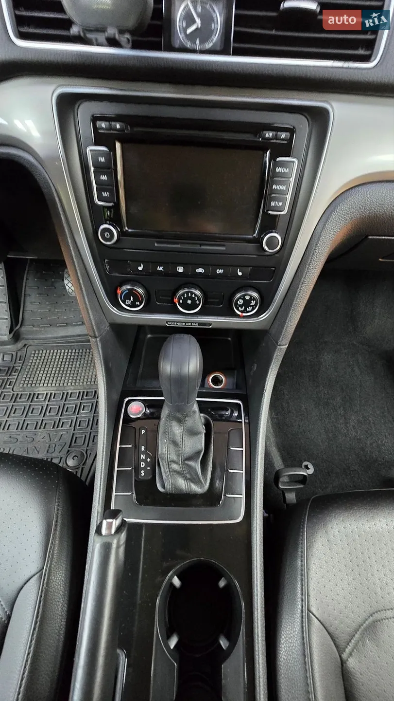 2015 Volkswagen Passat - мініатюра 10