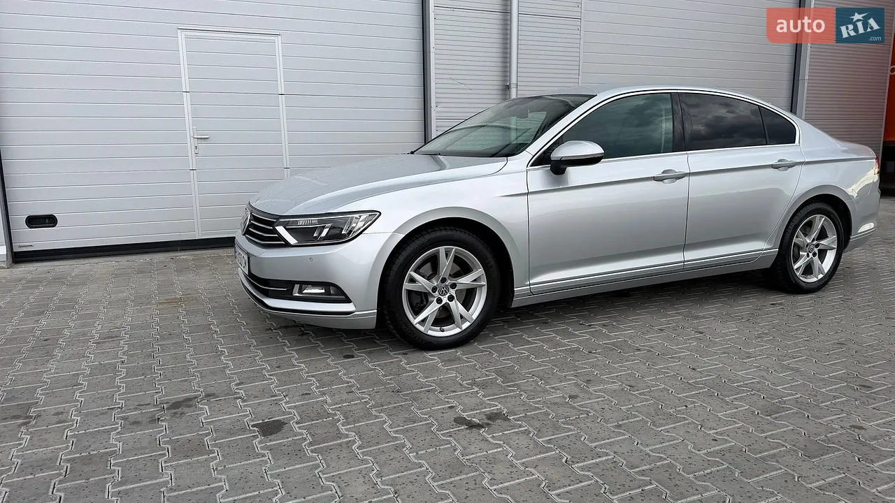2013 Volkswagen Passat - мініатюра 23