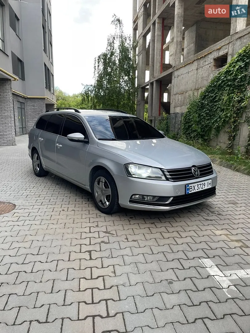 2011 Volkswagen Passat - фото 1