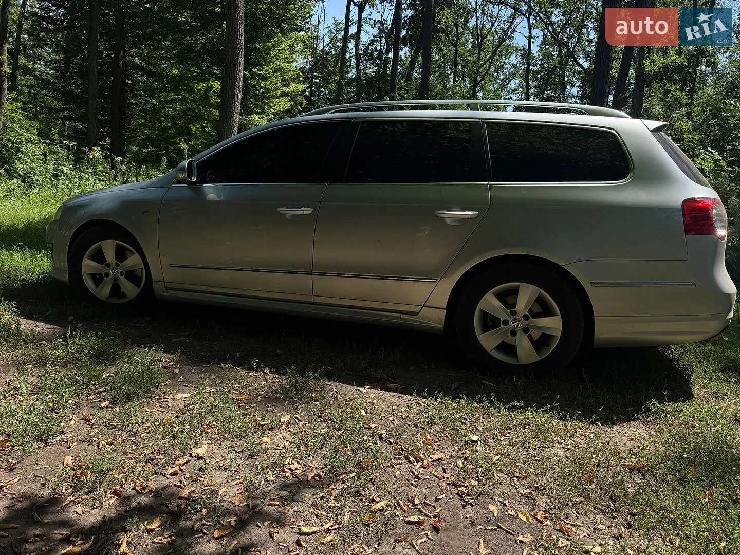 2010 Volkswagen Passat - мініатюра 4