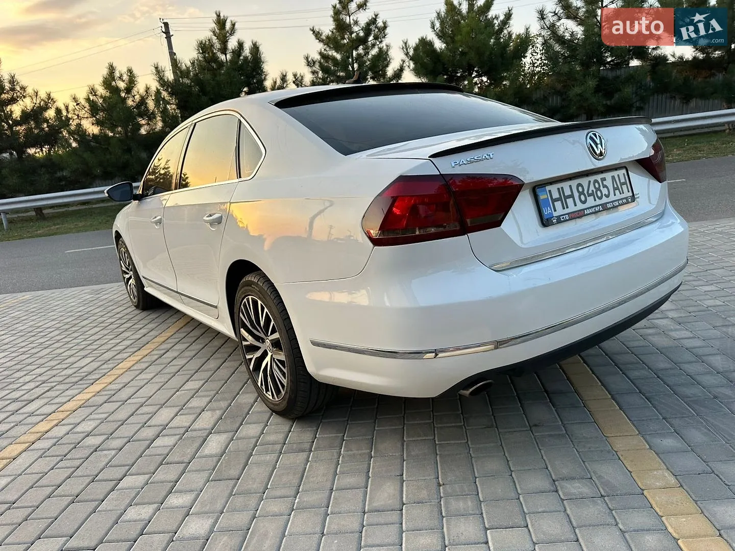 2012 Volkswagen Passat - мініатюра 3