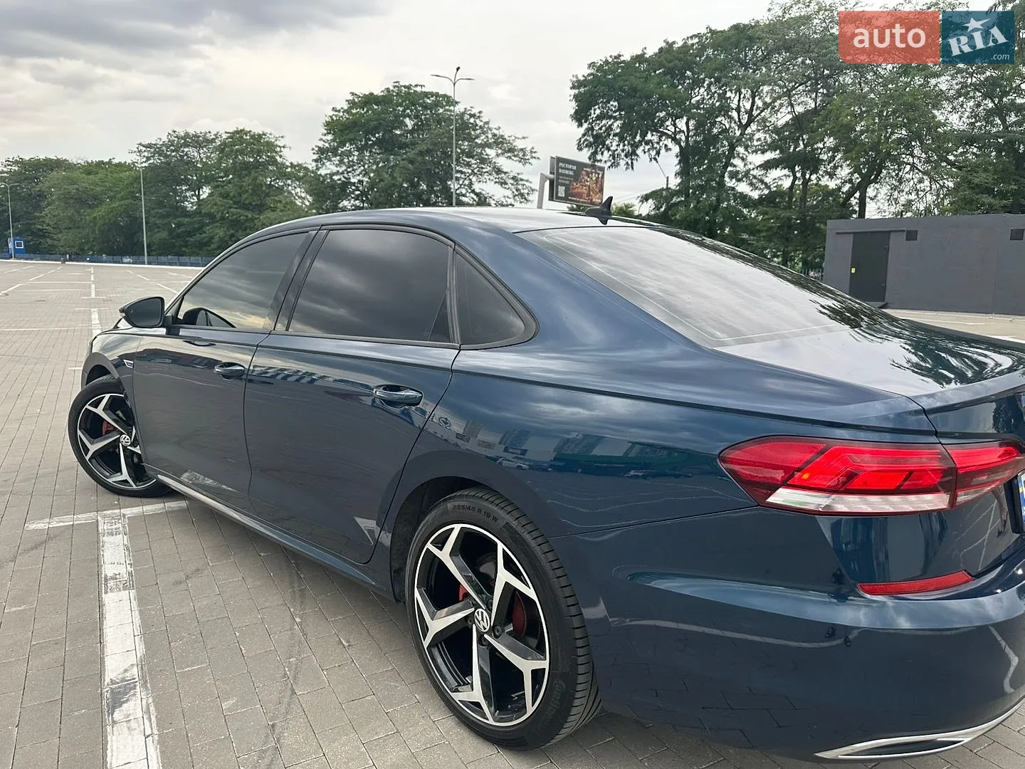 2020 Volkswagen Passat - мініатюра 9
