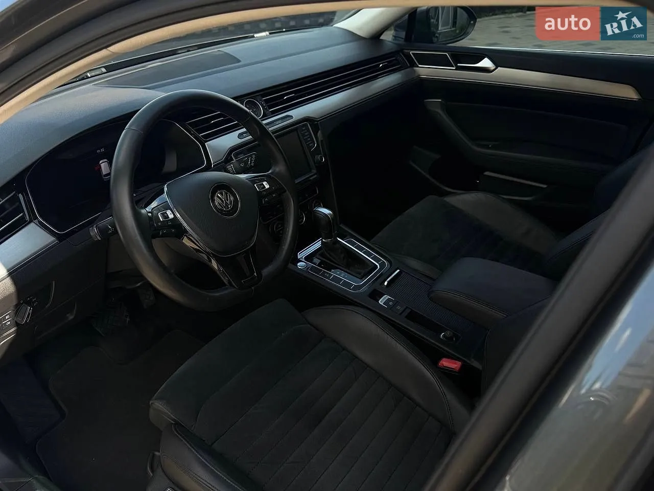 2016 Volkswagen Passat - мініатюра 3