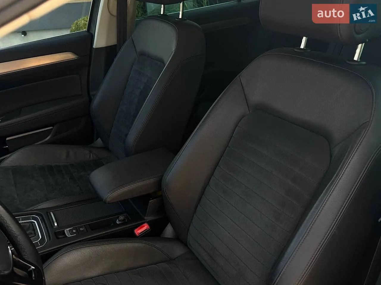 2016 Volkswagen Passat - мініатюра 13