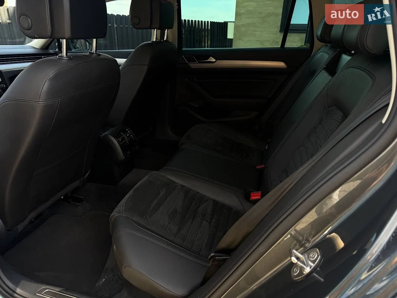 2016 Volkswagen Passat - мініатюра 14