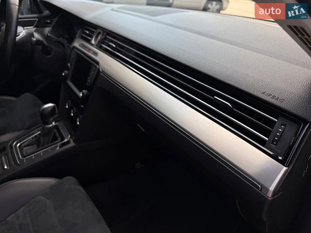 2016 Volkswagen Passat - мініатюра 20