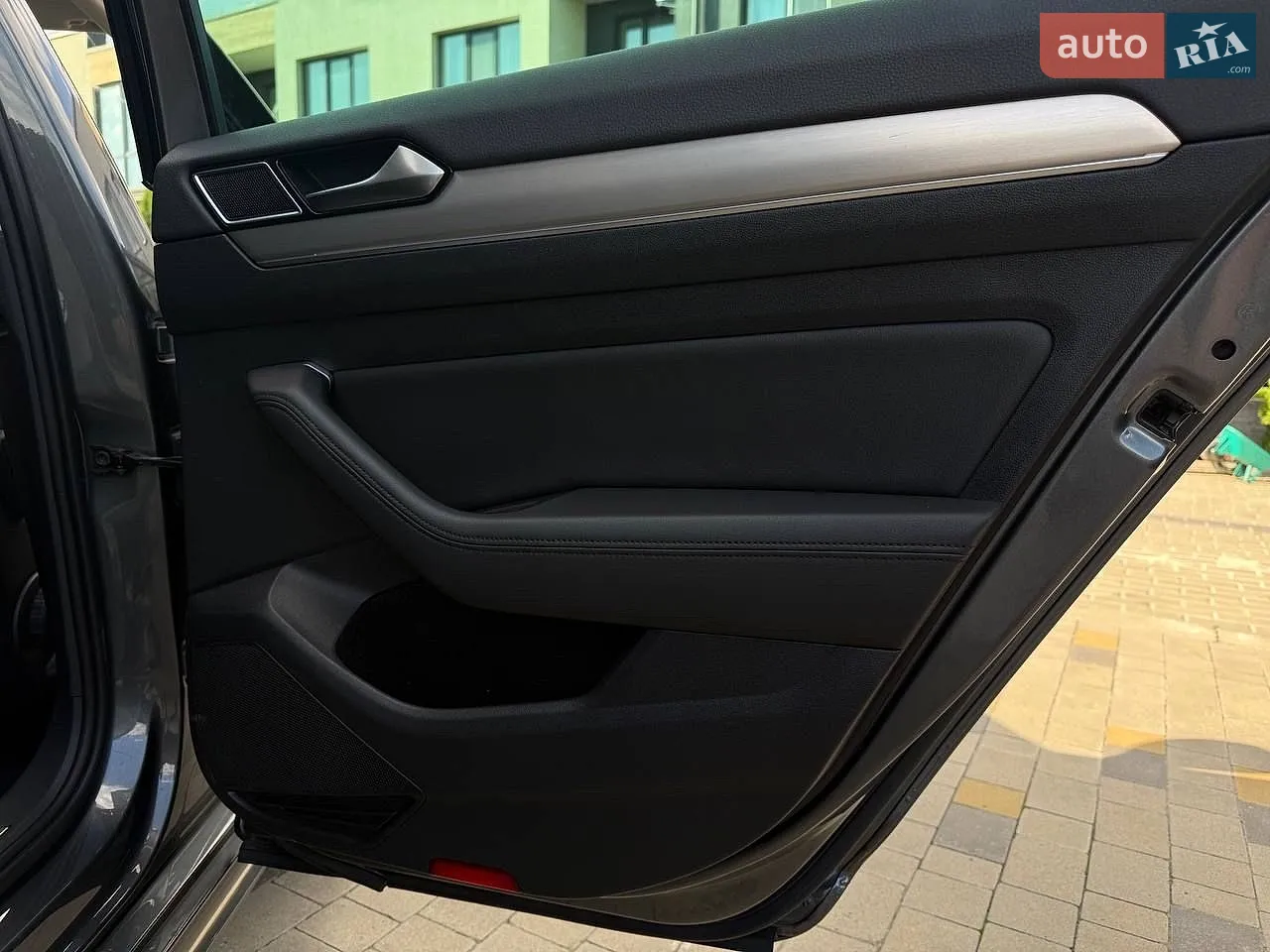 2016 Volkswagen Passat - мініатюра 25