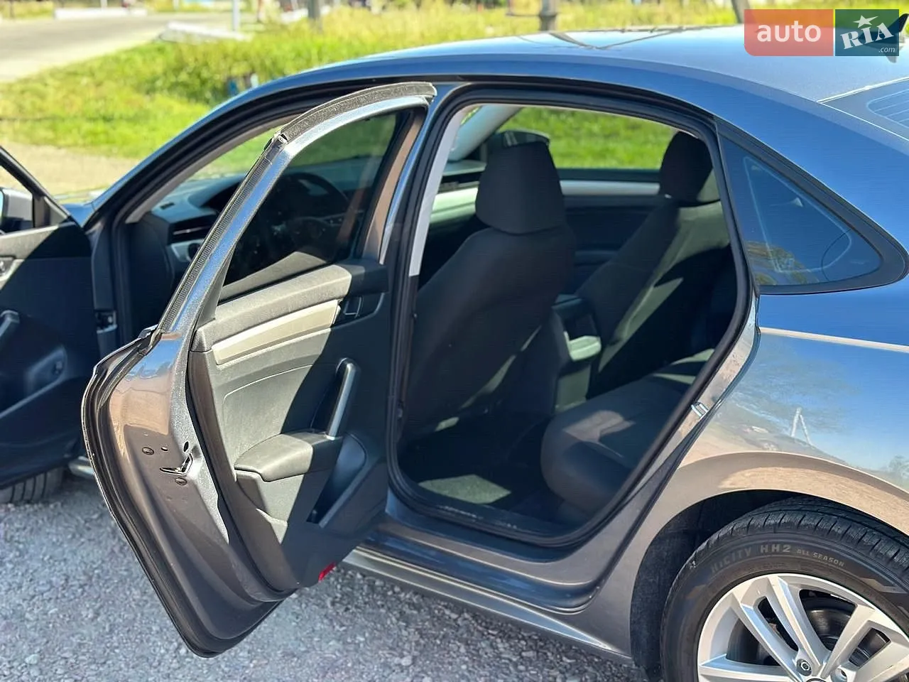 2021 Volkswagen Passat - мініатюра 13