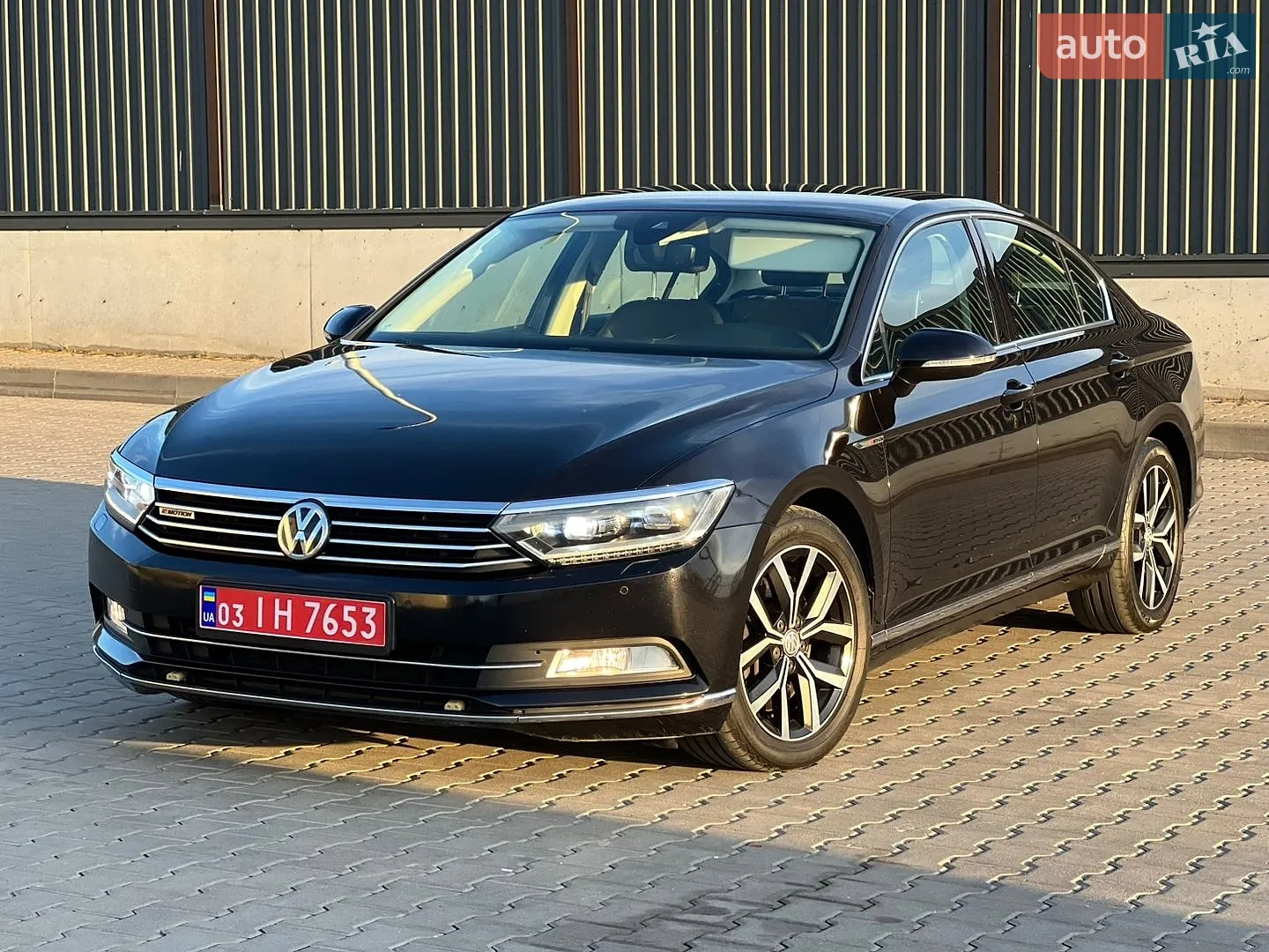 2016 Volkswagen Passat - мініатюра 14