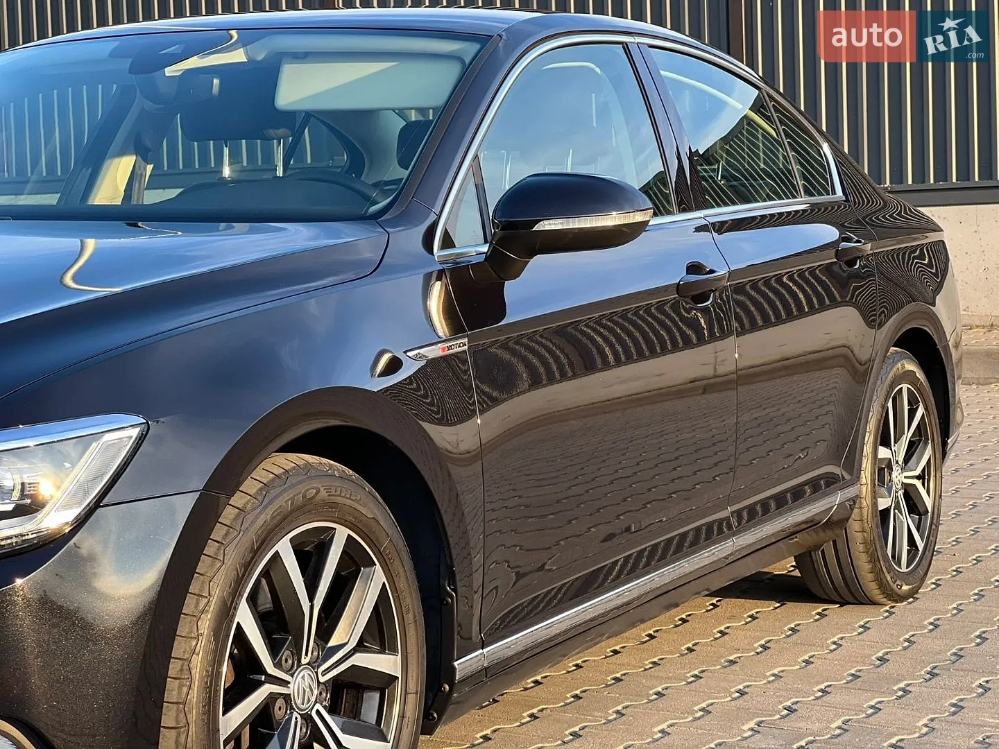 2016 Volkswagen Passat - мініатюра 19