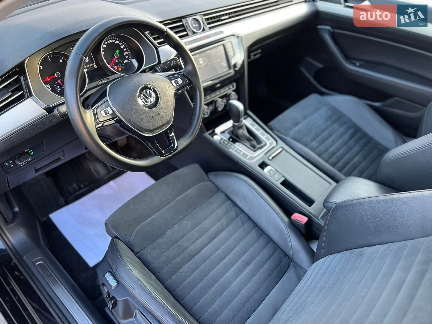 2016 Volkswagen Passat - мініатюра 59