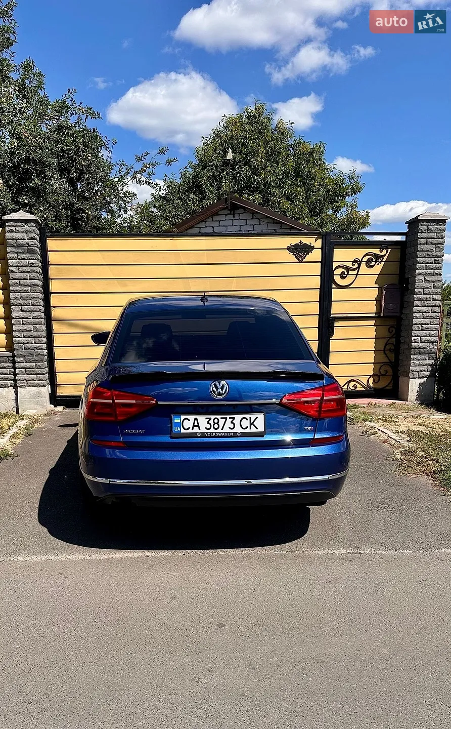 2016 Volkswagen Passat - мініатюра 3