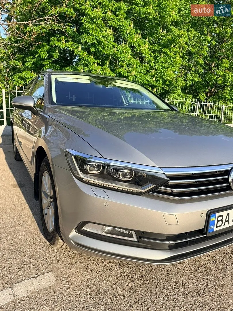 2016 Volkswagen Passat - мініатюра 7