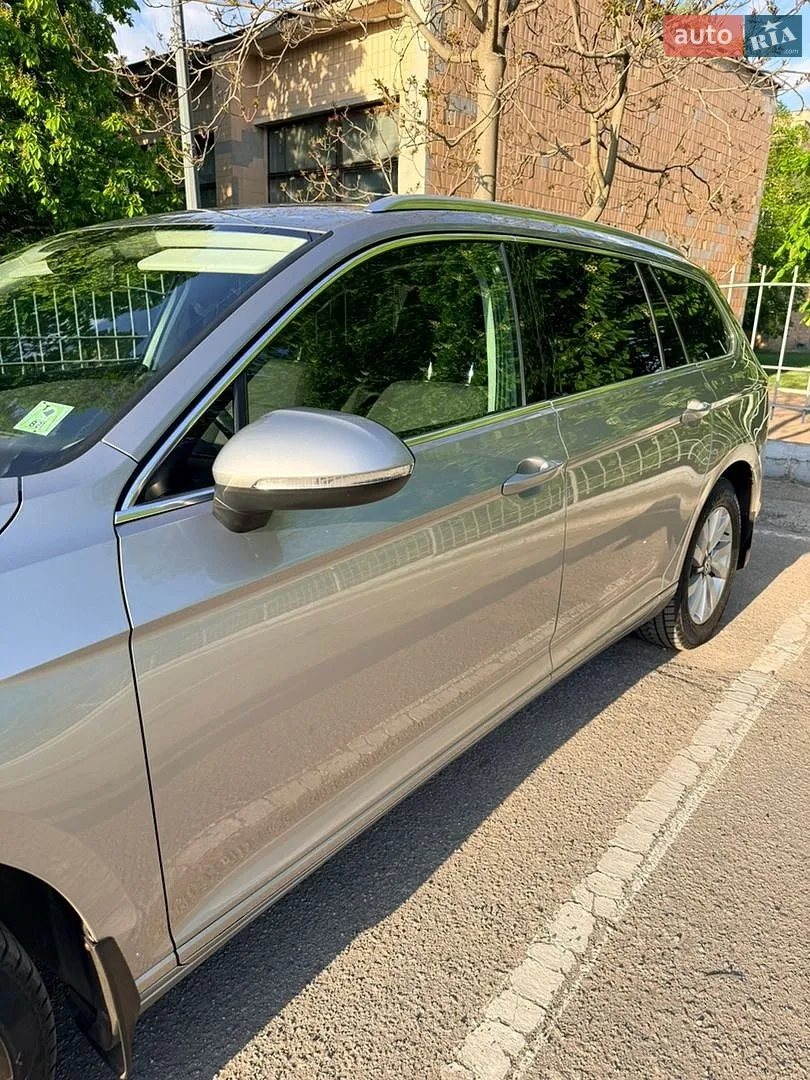 2016 Volkswagen Passat - мініатюра 4