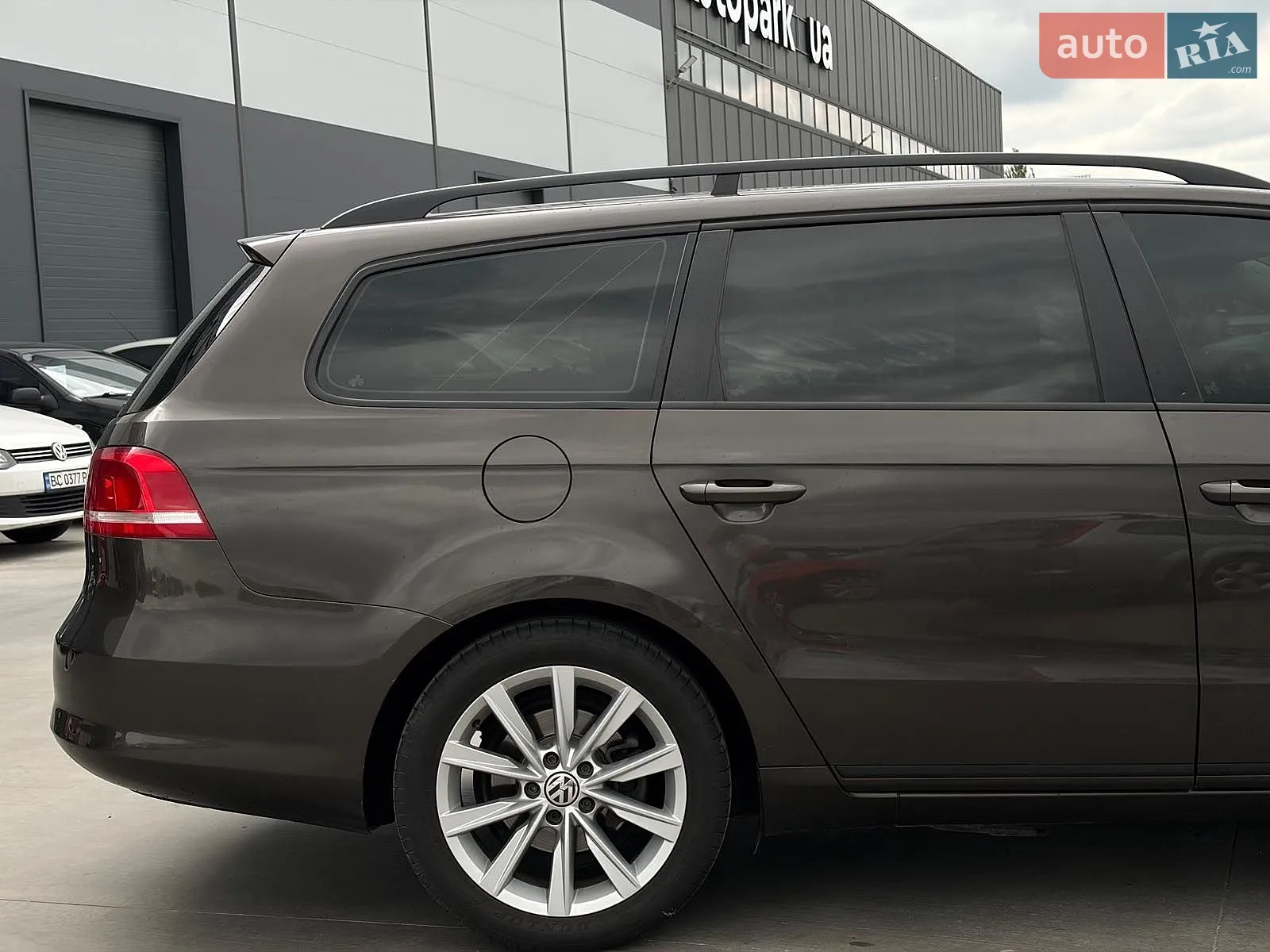 2013 Volkswagen Passat - мініатюра 9