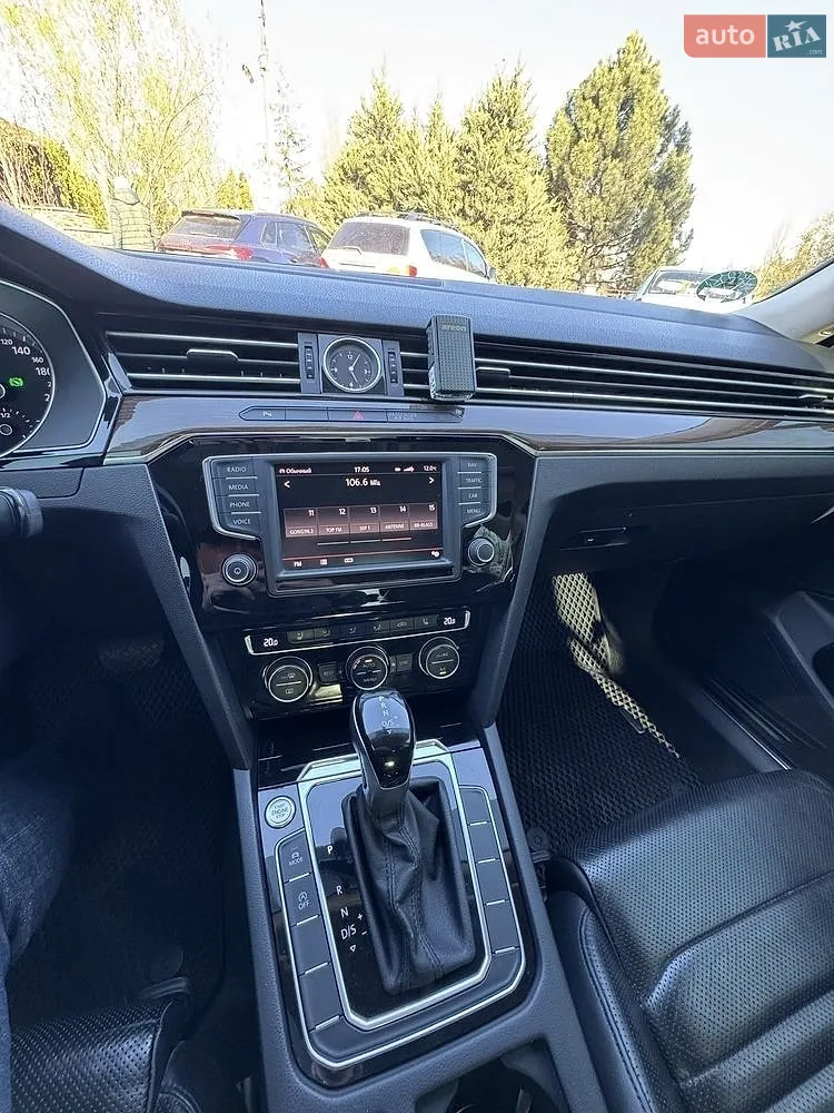 2015 Volkswagen Passat - мініатюра 14
