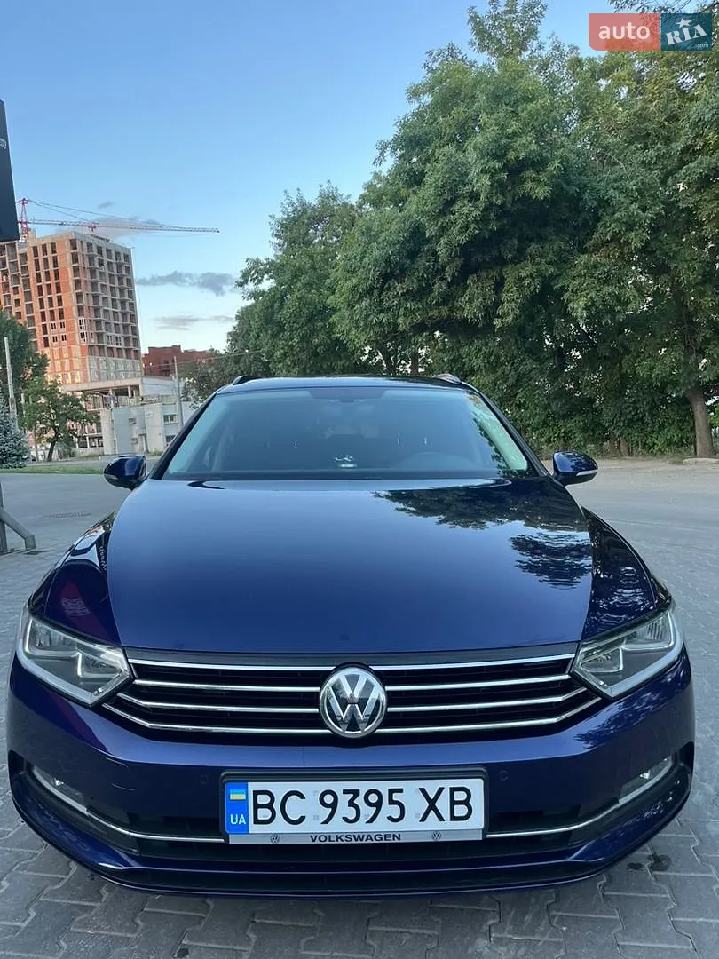 2017 Volkswagen Passat - мініатюра 2