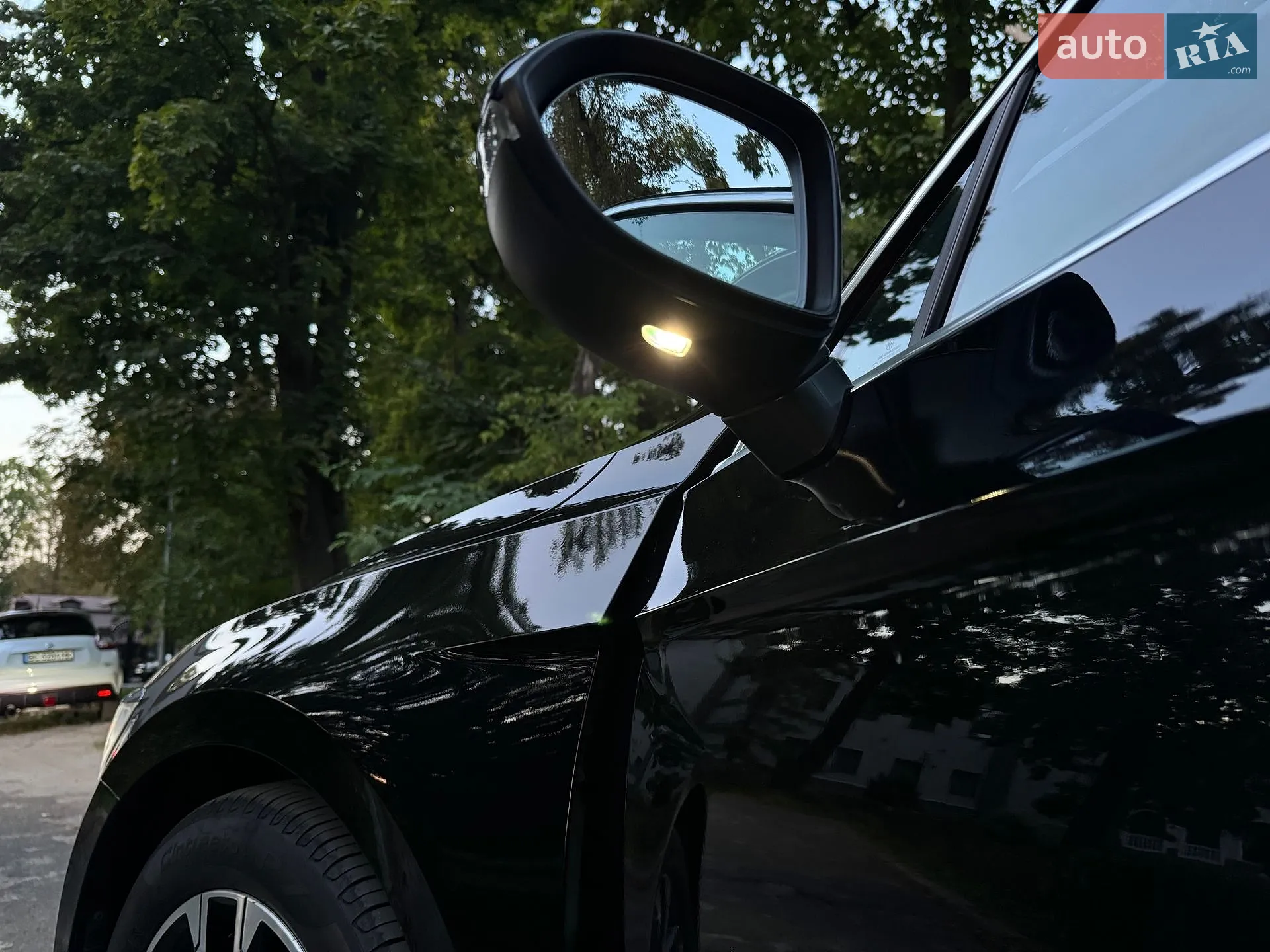 2018 Volkswagen Passat - мініатюра 2