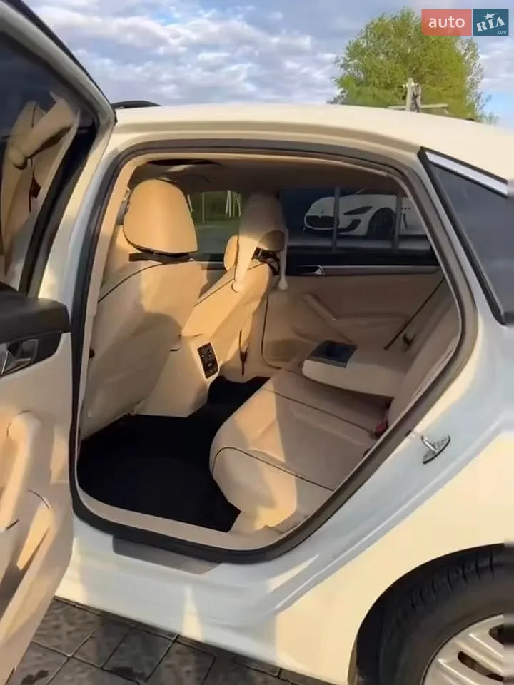 2018 Volkswagen Passat - мініатюра 14