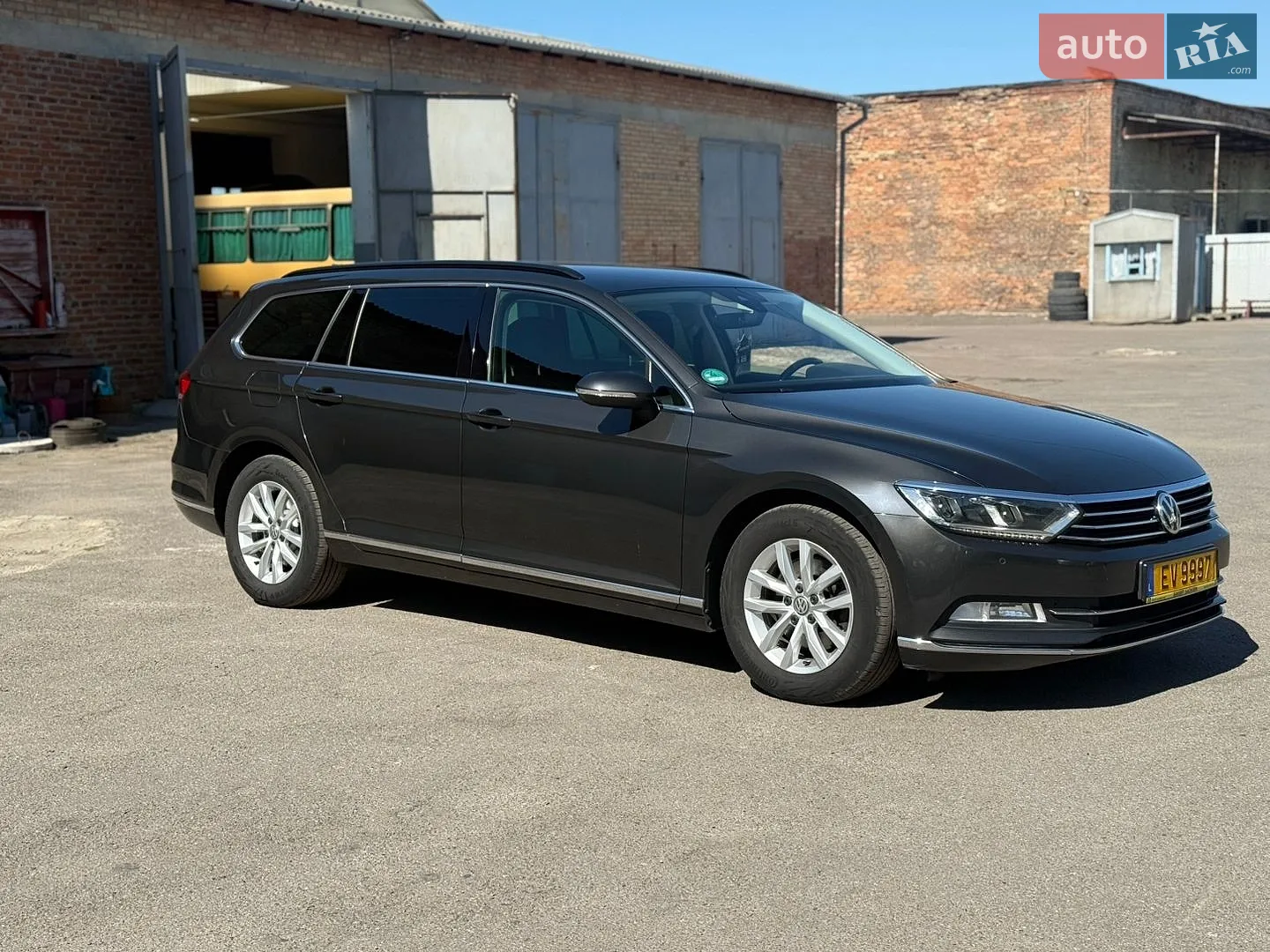 2019 Volkswagen Passat - мініатюра 8