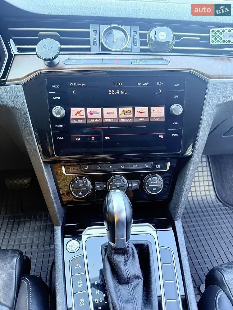 2015 Volkswagen Passat - мініатюра 13