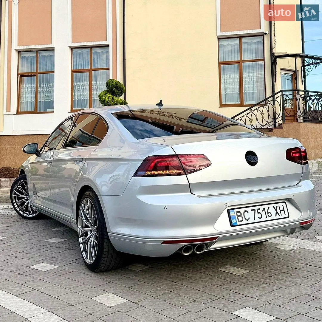 2016 Volkswagen Passat - мініатюра 9