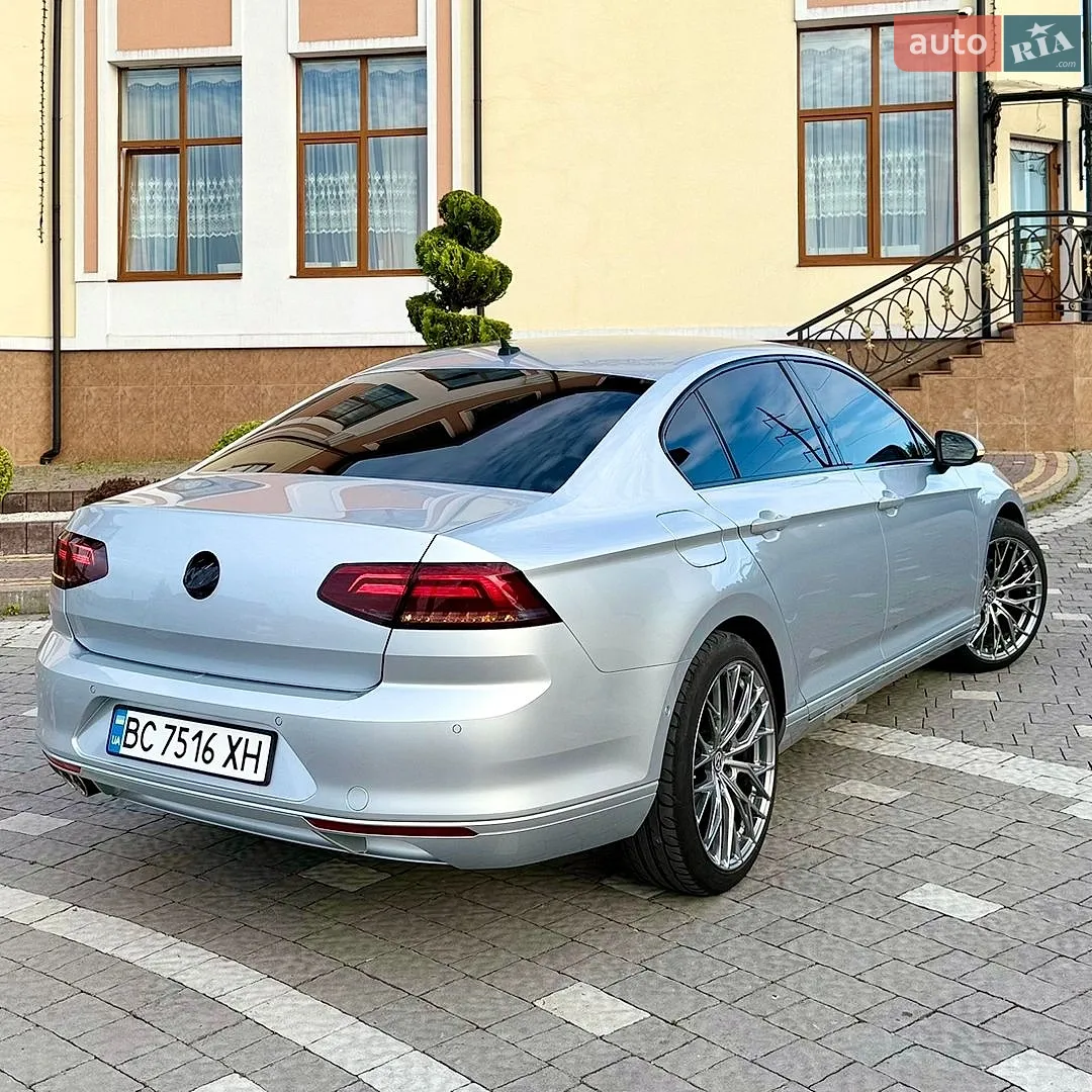 2016 Volkswagen Passat - мініатюра 8