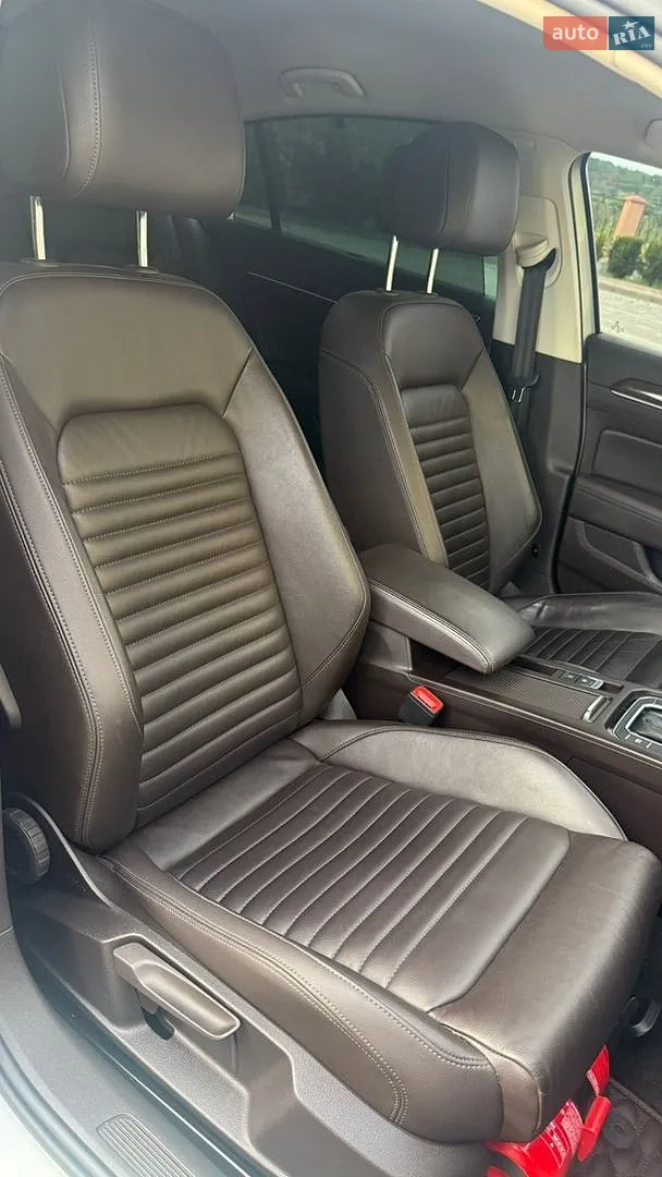 2016 Volkswagen Passat - мініатюра 14