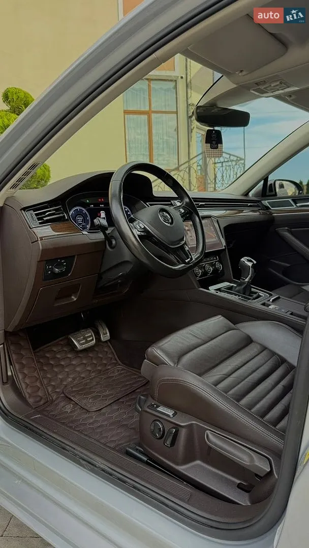 2016 Volkswagen Passat - мініатюра 13
