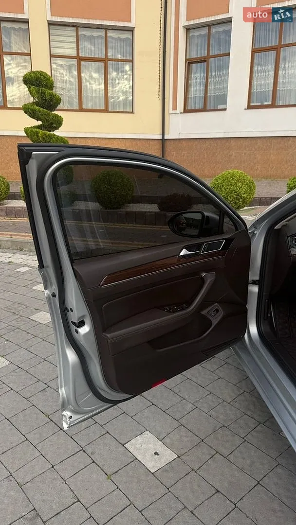 2016 Volkswagen Passat - мініатюра 19