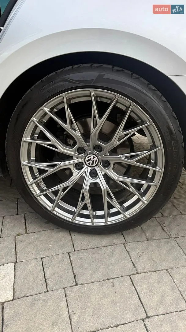 2016 Volkswagen Passat - мініатюра 32