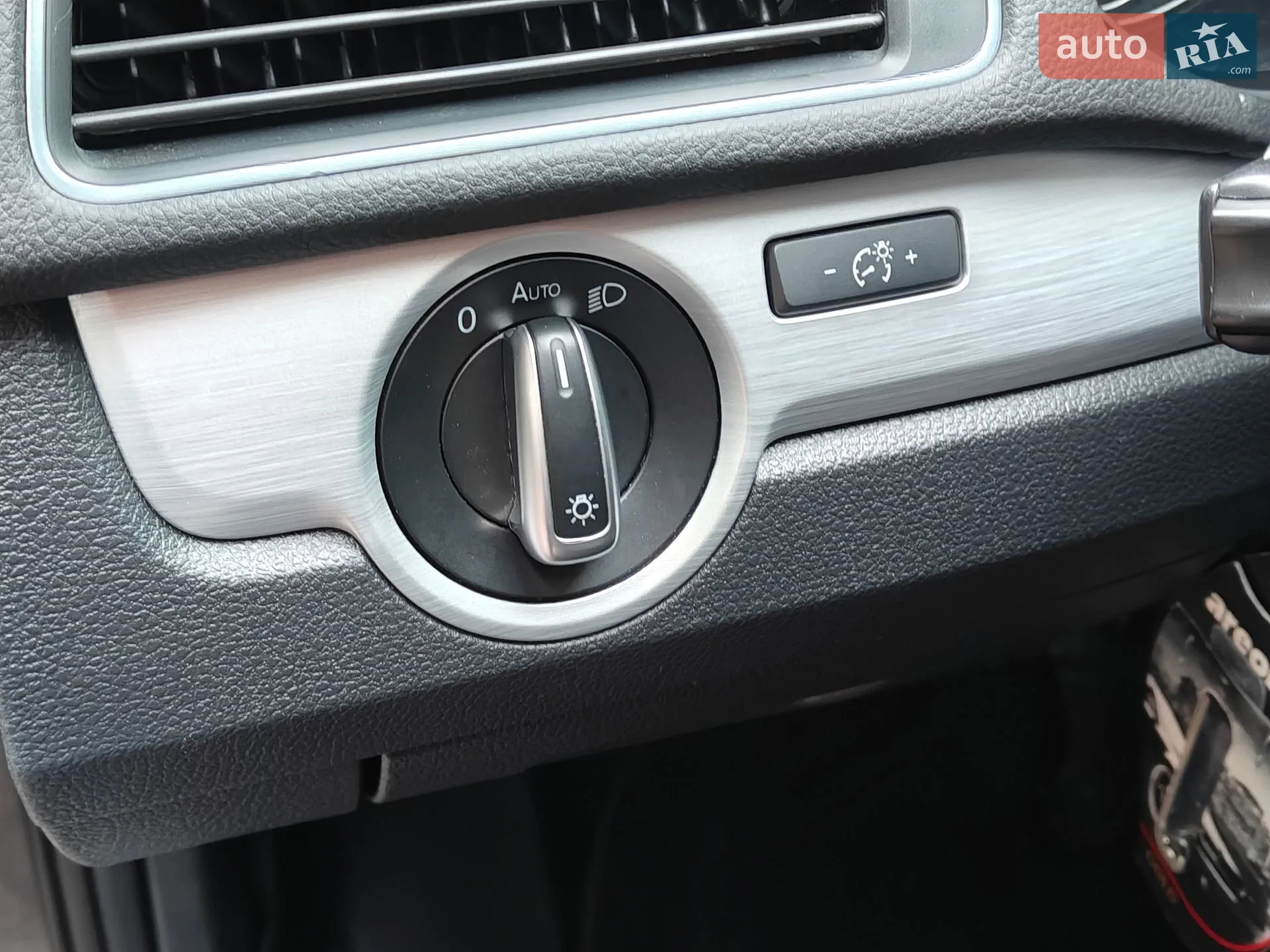 2013 Volkswagen Passat - мініатюра 17