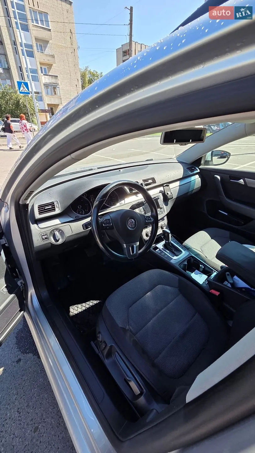 2013 Volkswagen Passat - мініатюра 11