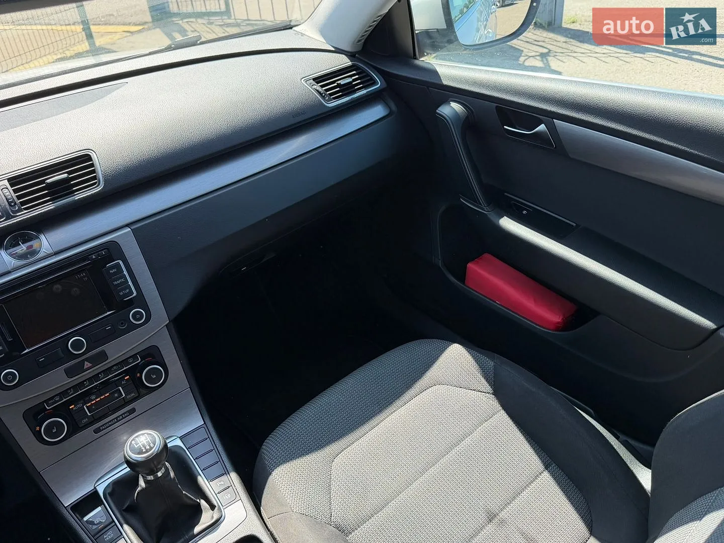 2011 Volkswagen Passat - мініатюра 30