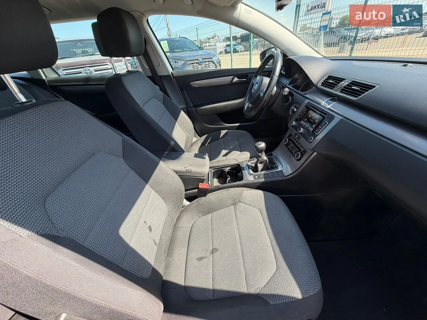 2011 Volkswagen Passat - мініатюра 38