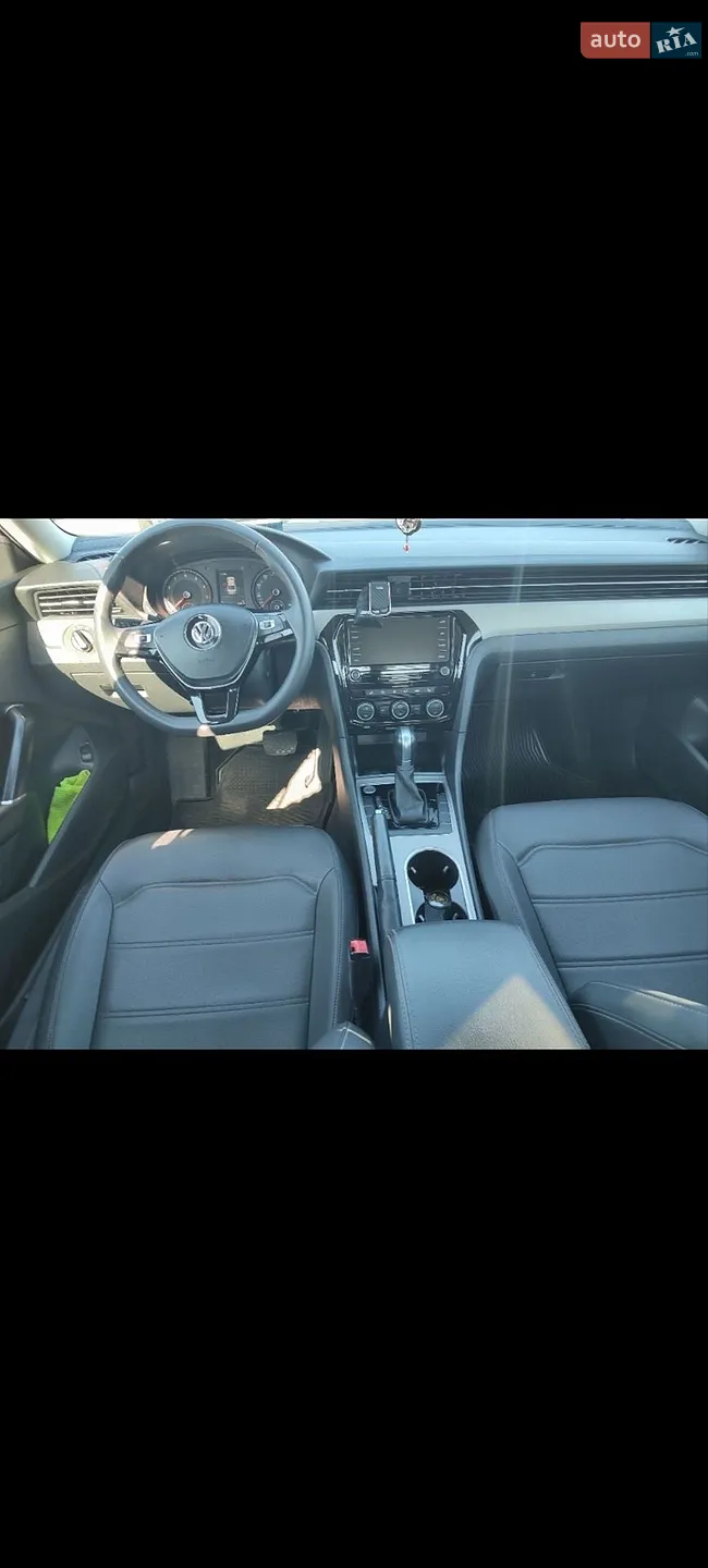 2020 Volkswagen Passat - мініатюра 6