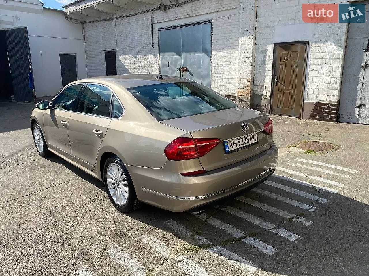 2015 Volkswagen Passat - мініатюра 4