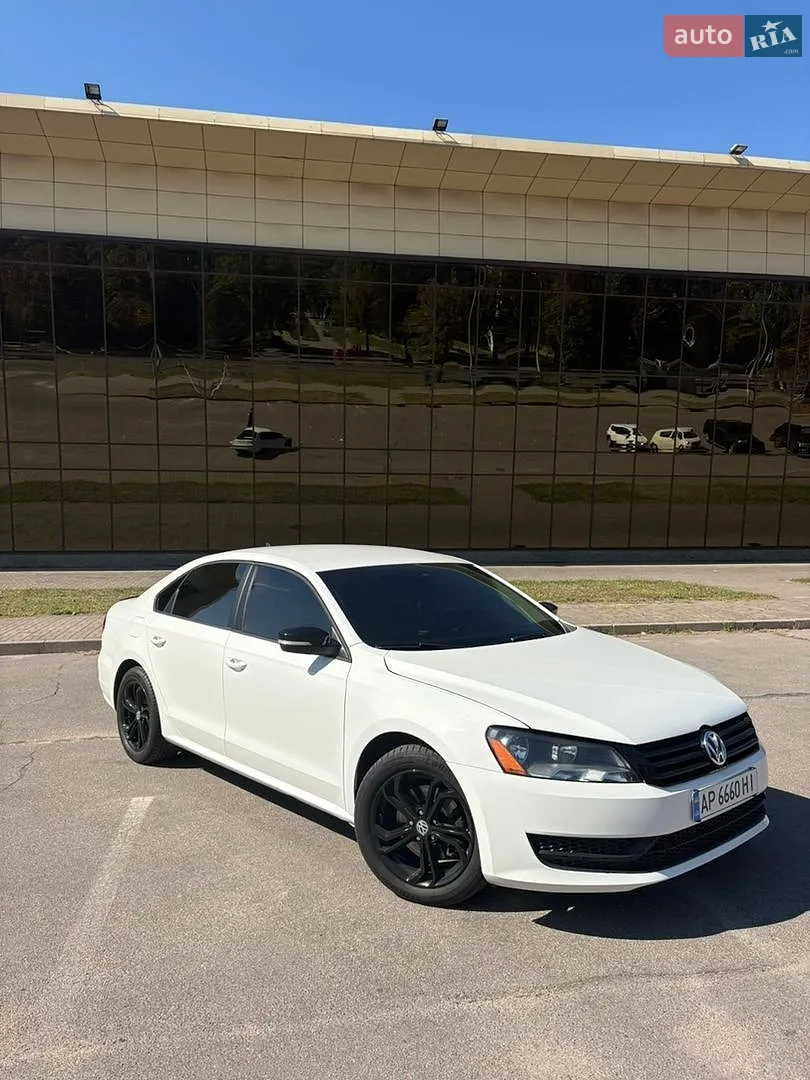 2013 Volkswagen Passat - фото 1