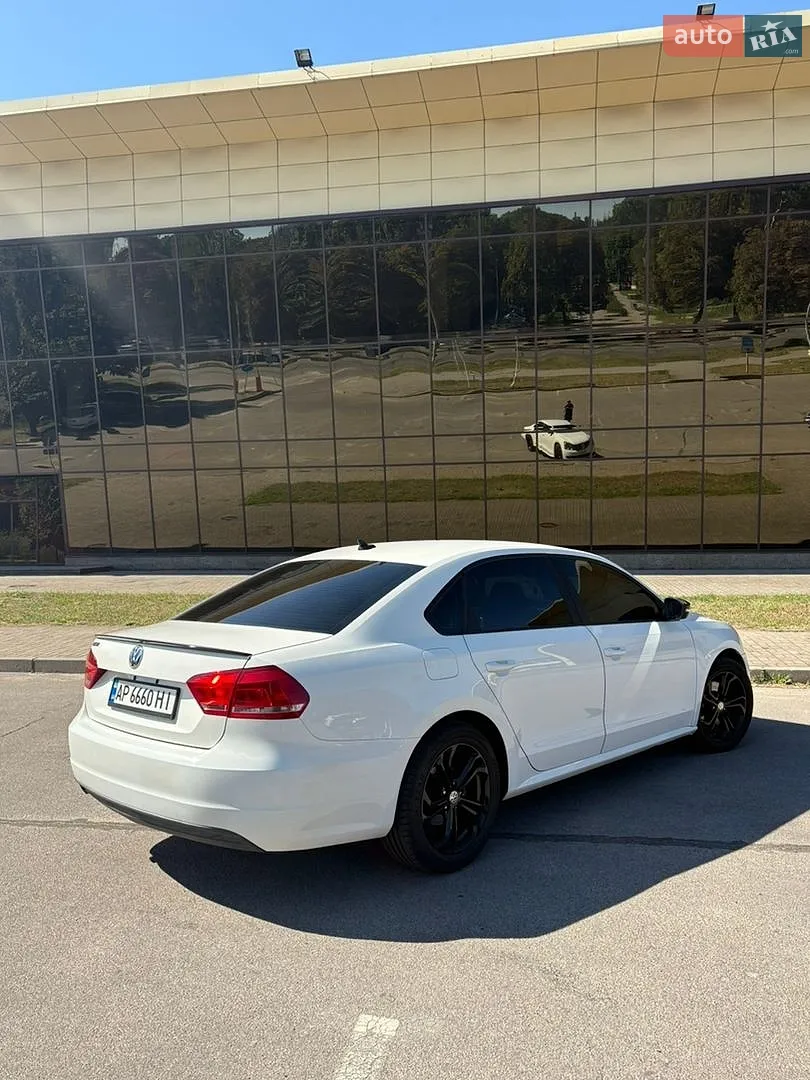 2013 Volkswagen Passat - мініатюра 5