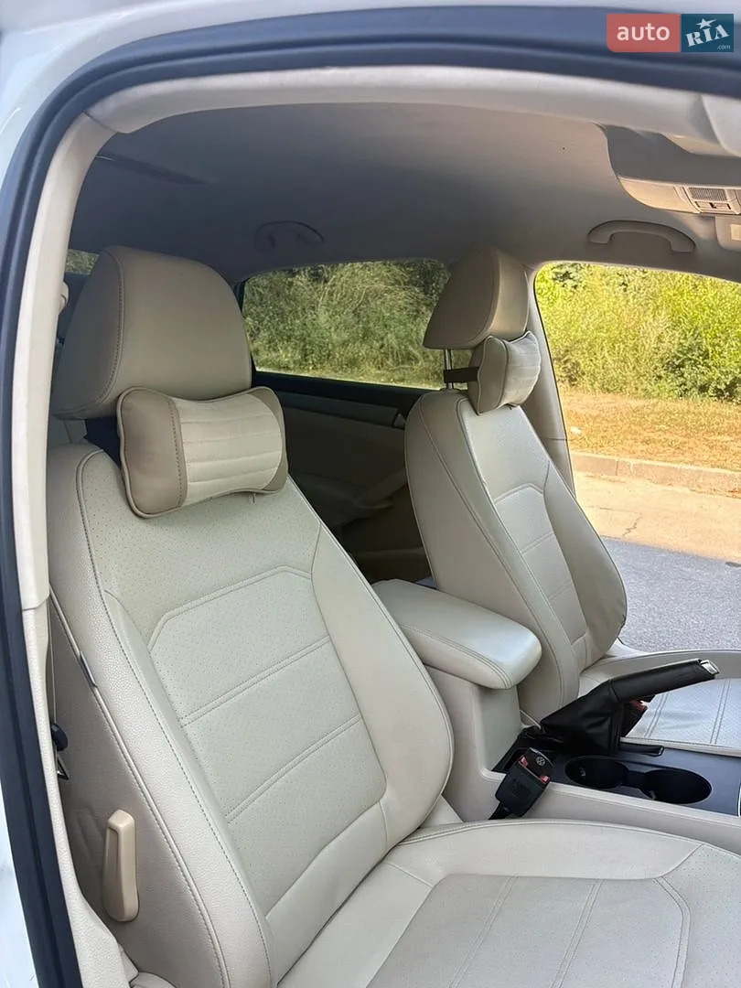 2013 Volkswagen Passat - мініатюра 14