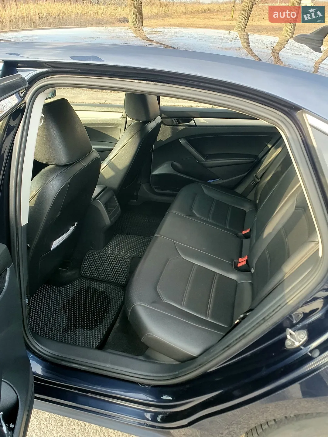 2015 Volkswagen Passat - мініатюра 9