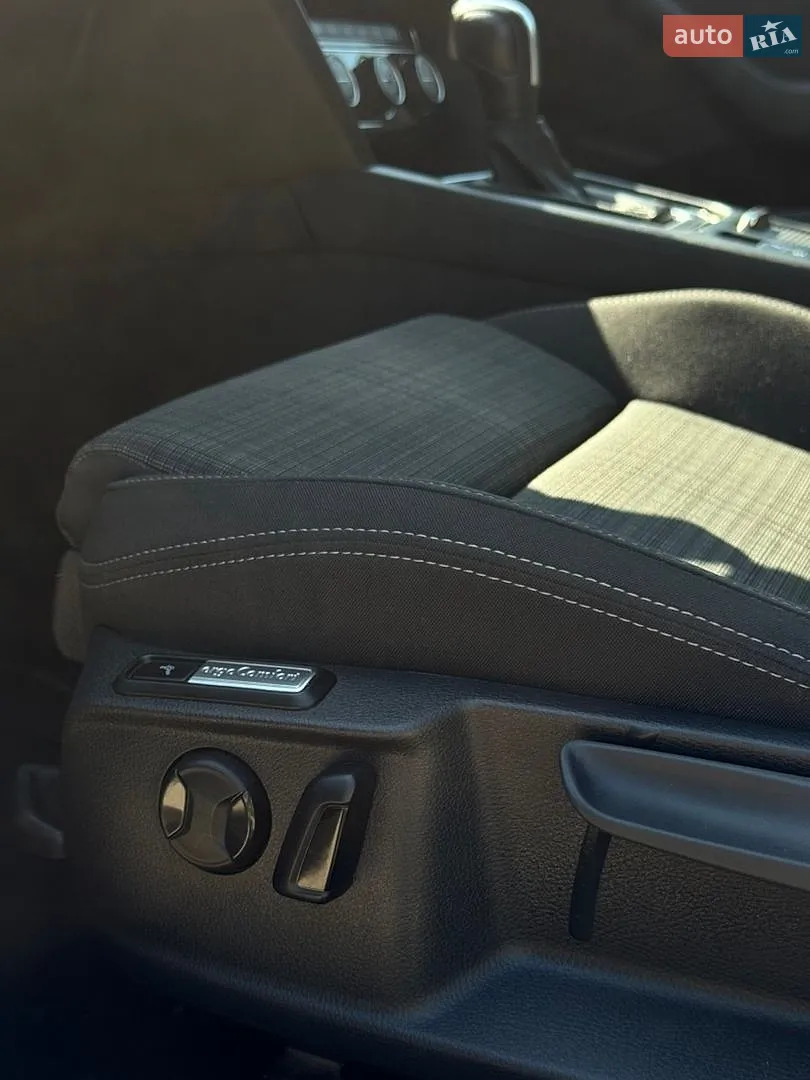 2019 Volkswagen Passat - мініатюра 22