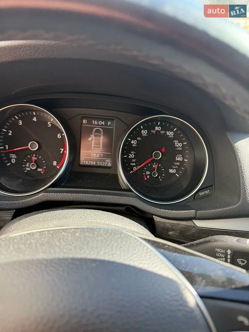 2016 Volkswagen Passat - мініатюра 14